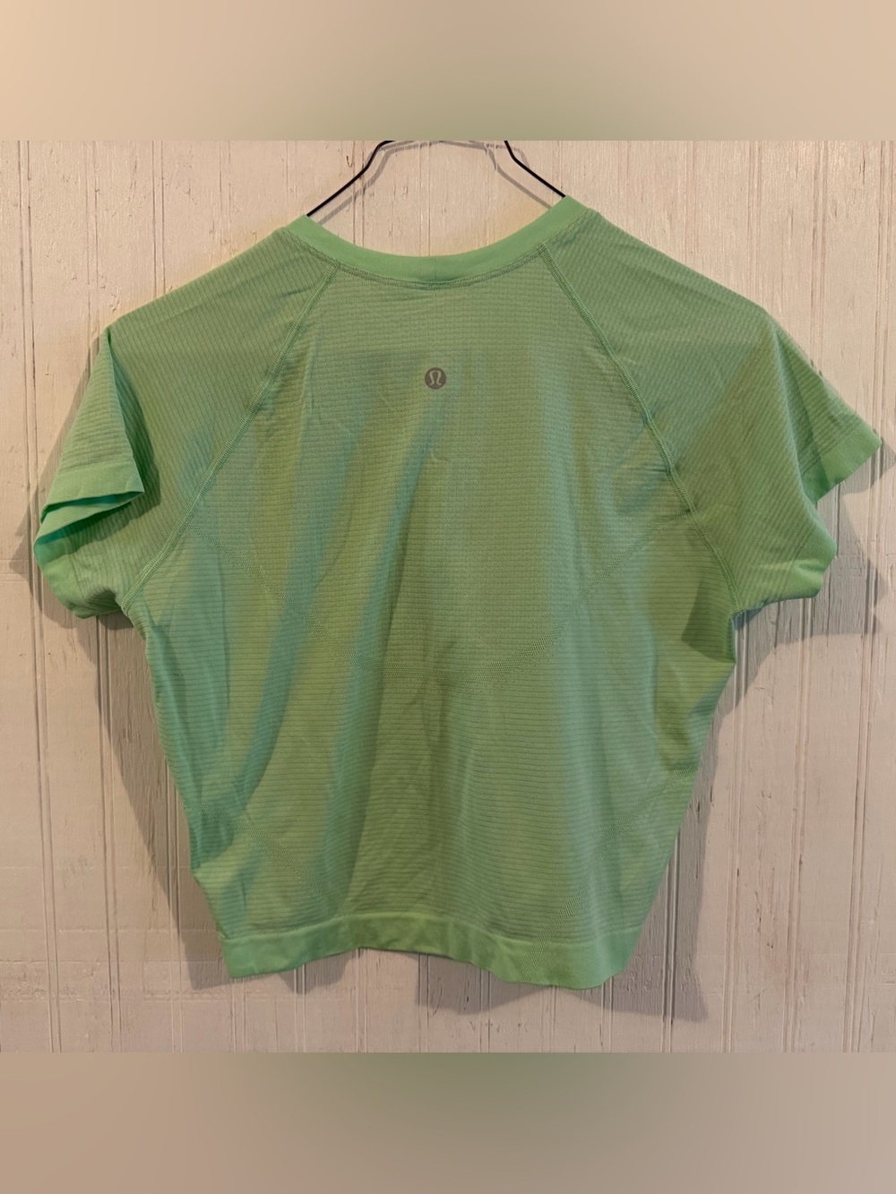 lululemon Swiftly Tech Cropped Short-Sleeve Shirt 2.0 - Picture 5 of 5